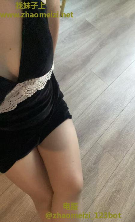 北辰少妇肤白貌美长腿