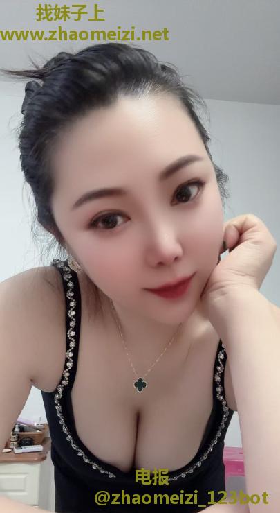 巨乳奶香姐姐回沪啦