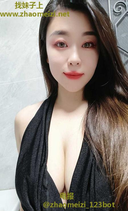 白云大奶安妮