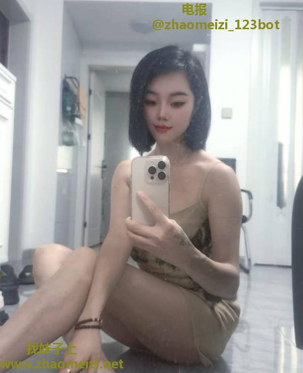 江阴短发颜值小姐姐