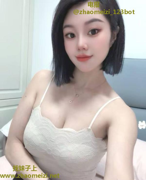 江阴短发颜值小姐姐