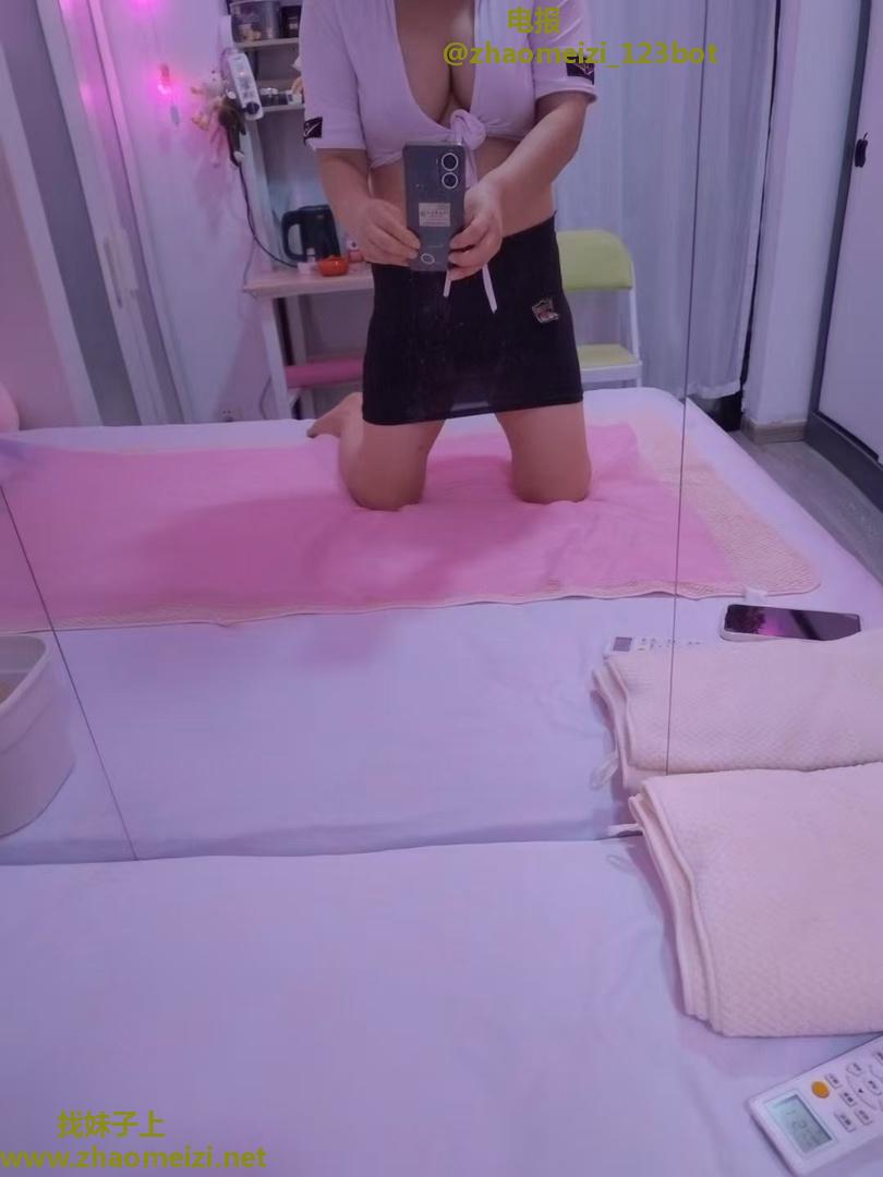 福田8米双飞亲姐妹