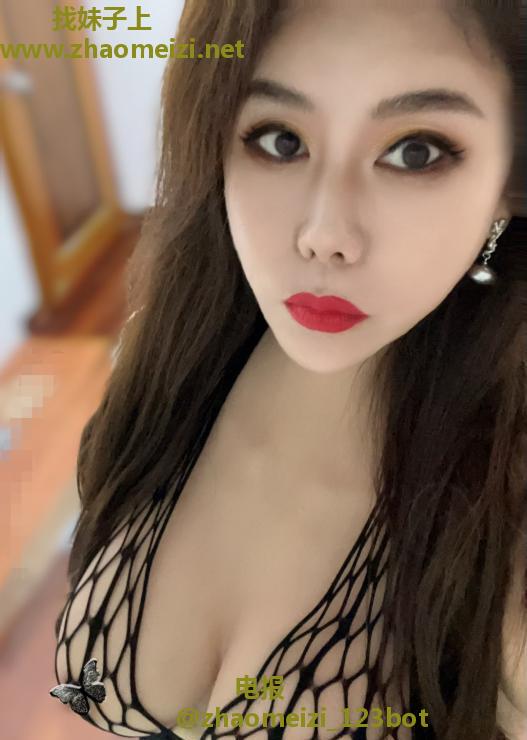 广州大肉弹翘臀妹子