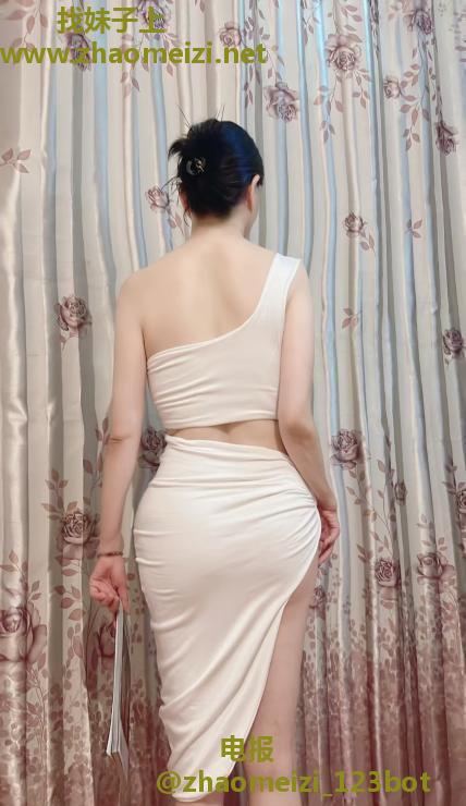 性感长腿少妇
