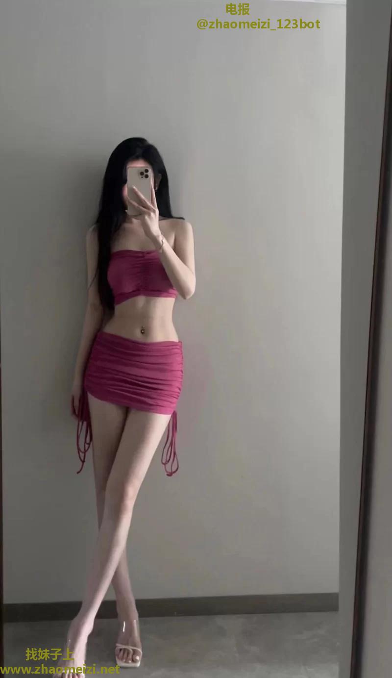 高颜值小姐姐