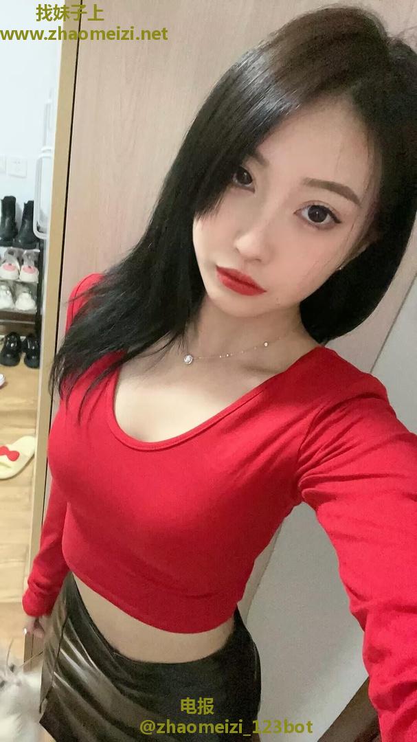 佛山大奶丝袜妹子服务