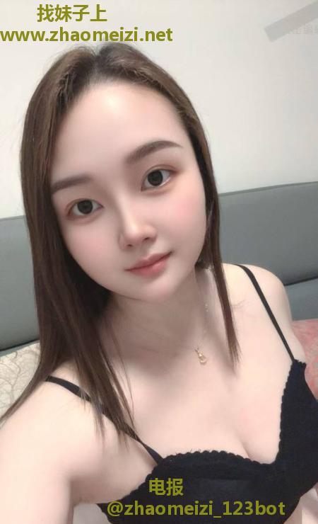 江阴大胸妹子