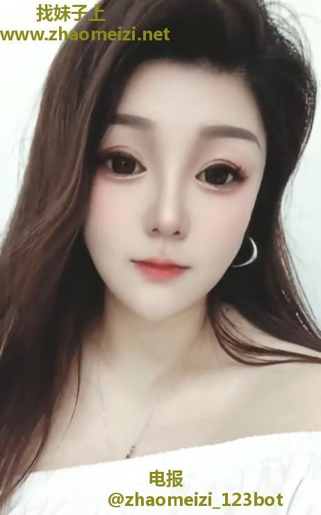 超大胸少妇