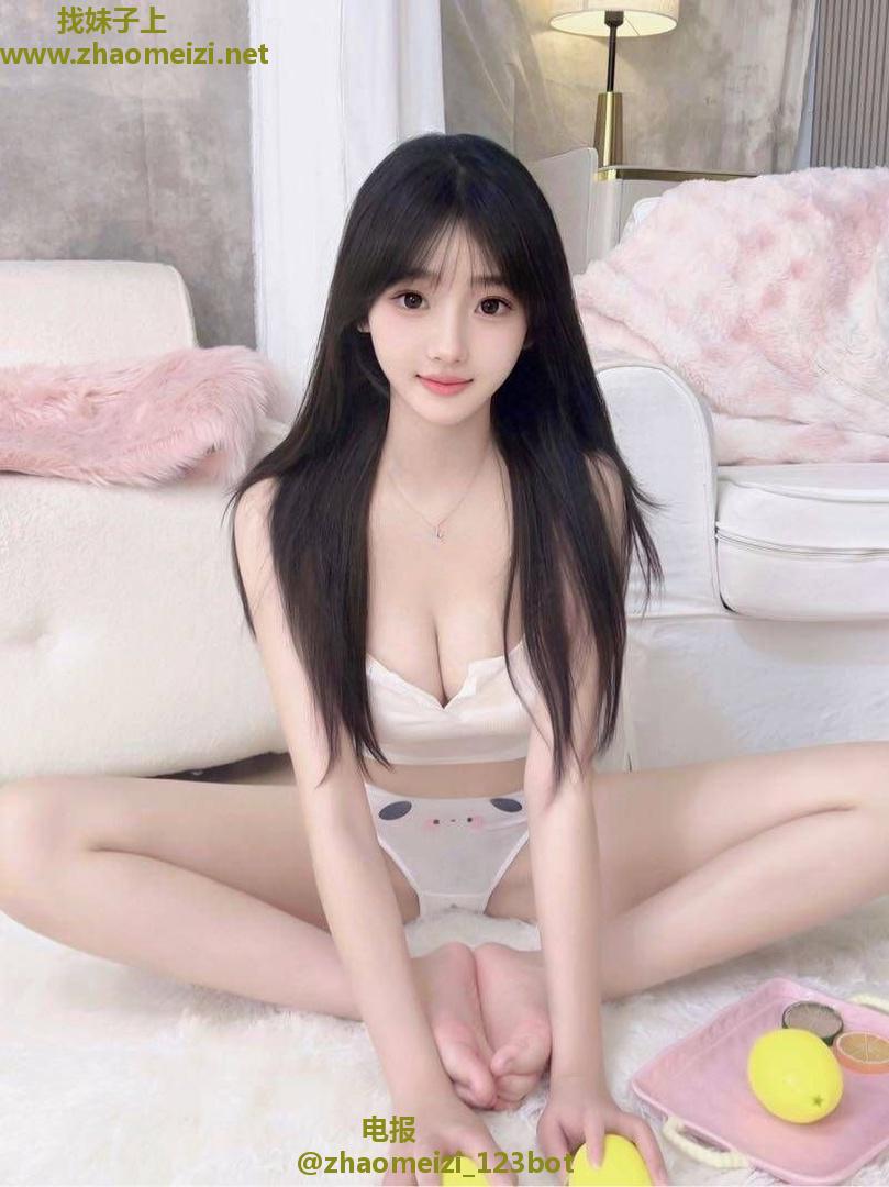 水嫩白皙光滑酒店前台