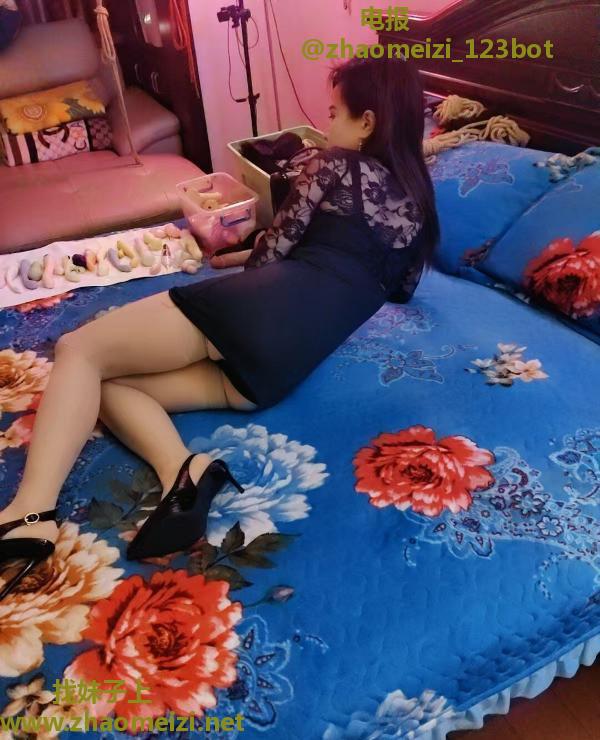 徐汇服务SM少妇娜