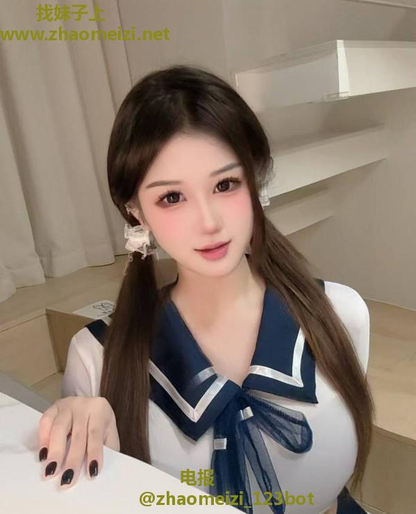 雨花大胸骚妹