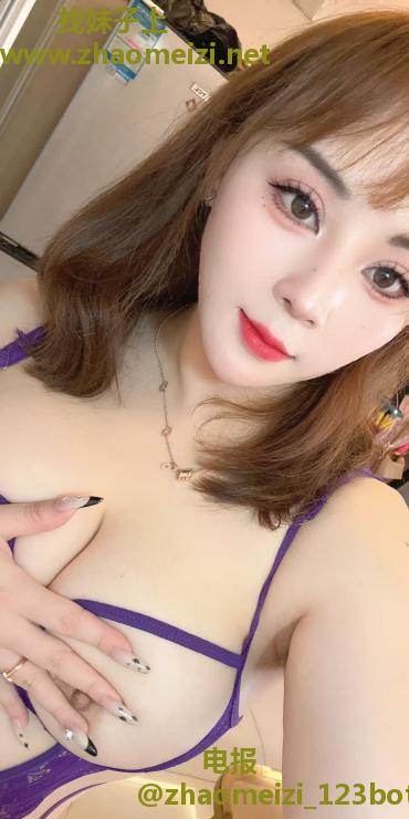 体验蜀山大胸女