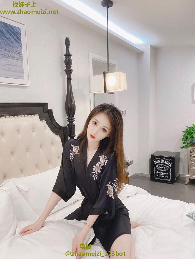 白嫩敏感年轻听话少妇
