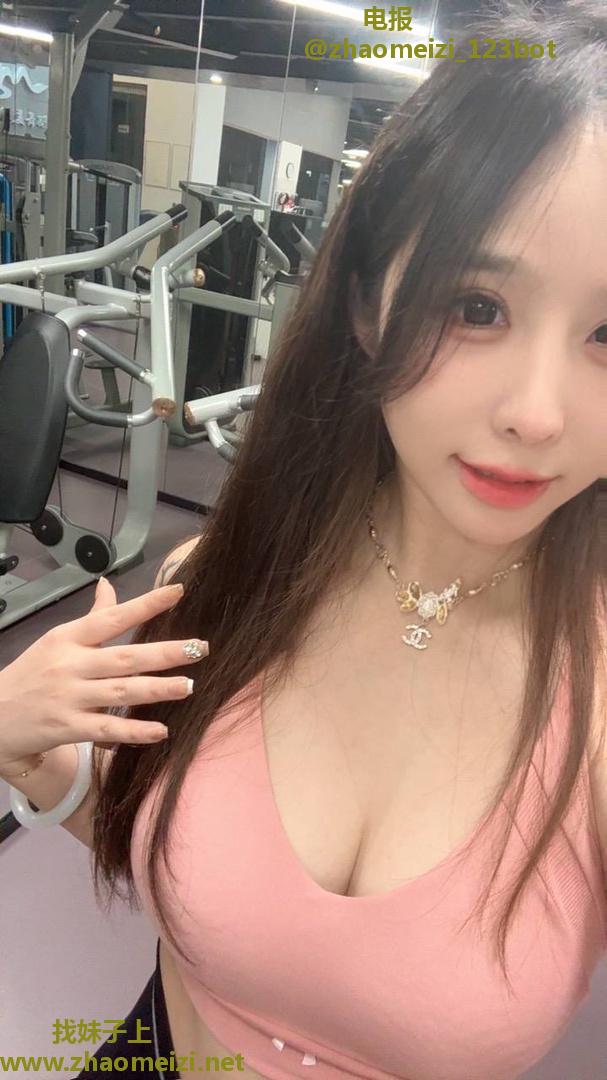 仓山白嫩紧湿嫩妹