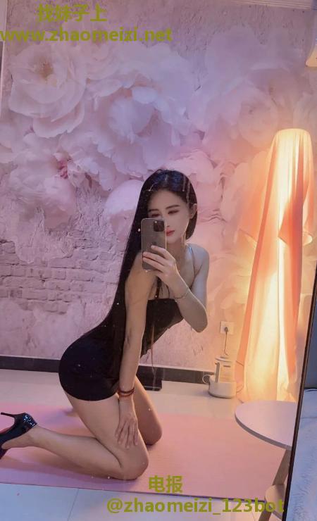 新牌坊骚妹安安