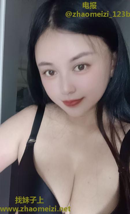 服务很好的骚女
