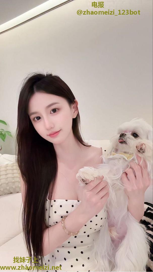 白嫩丰满诱人多汁姐姐