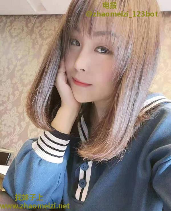 东站柳叶儿