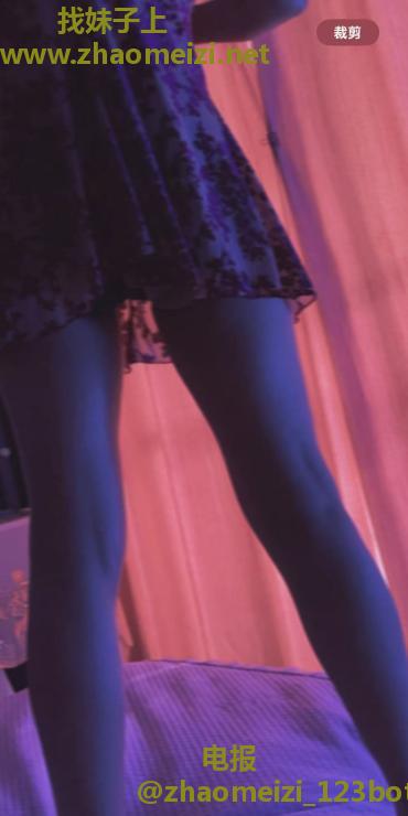 秦虹喷水少妇