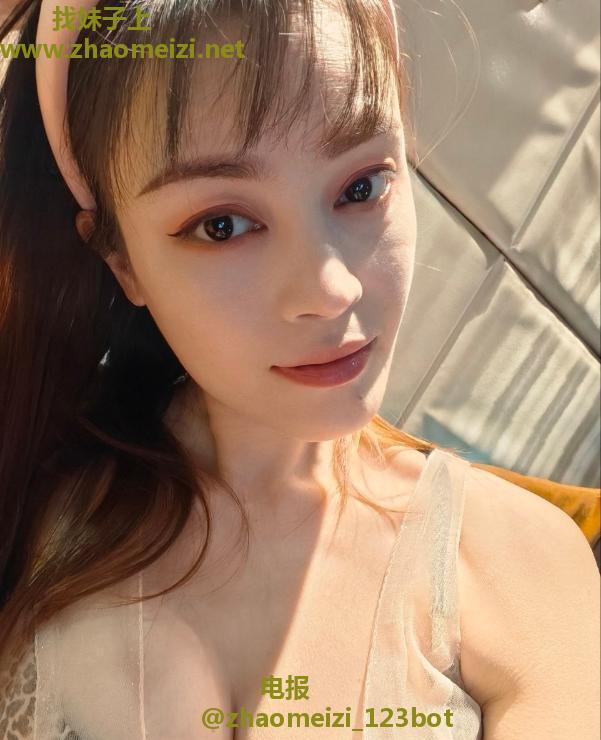 成都三街服务型少妇