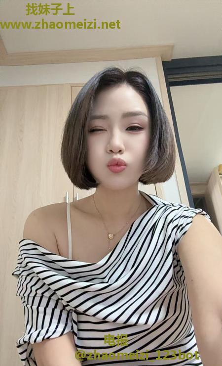 海珠邻家美女