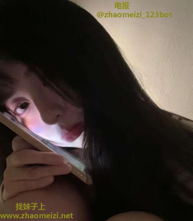 中项女神小姐姐