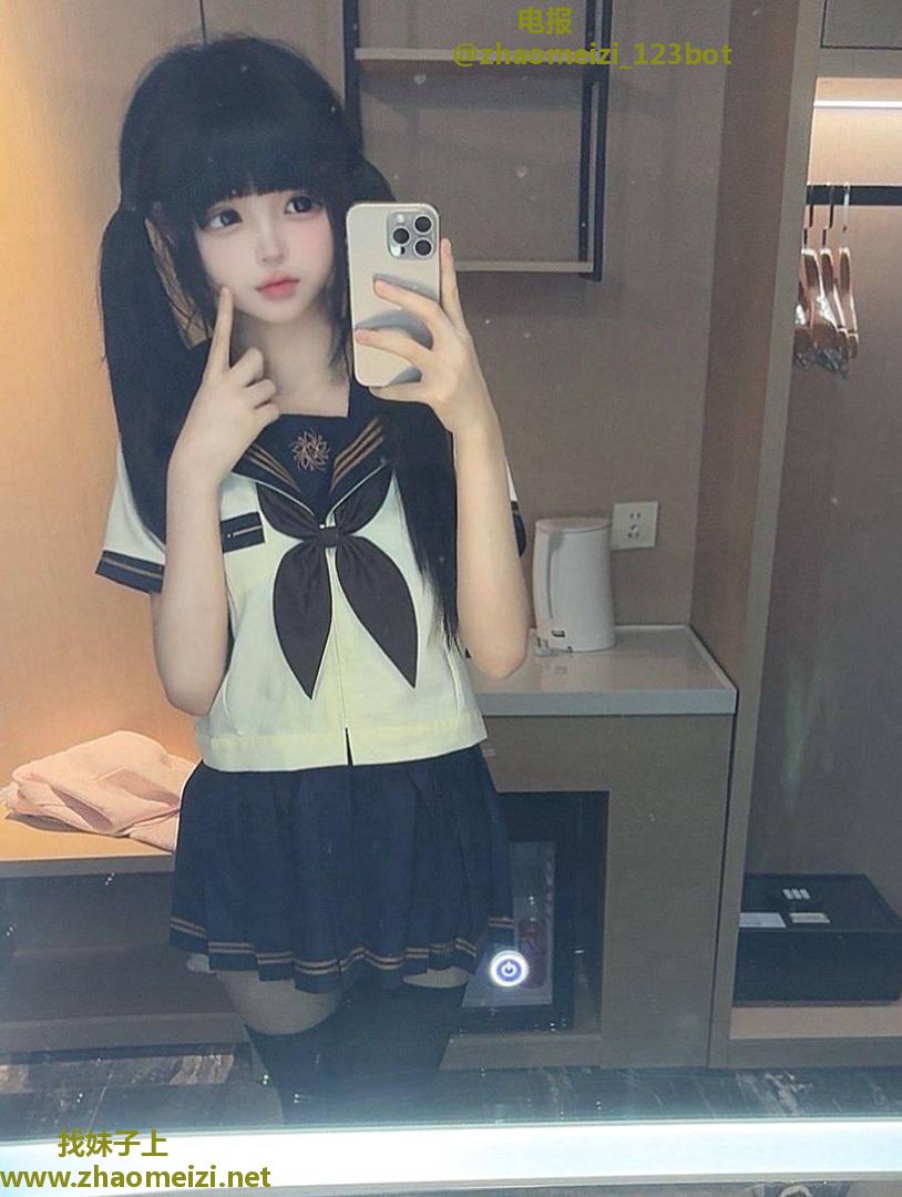 小巧精致可爱萝莉
