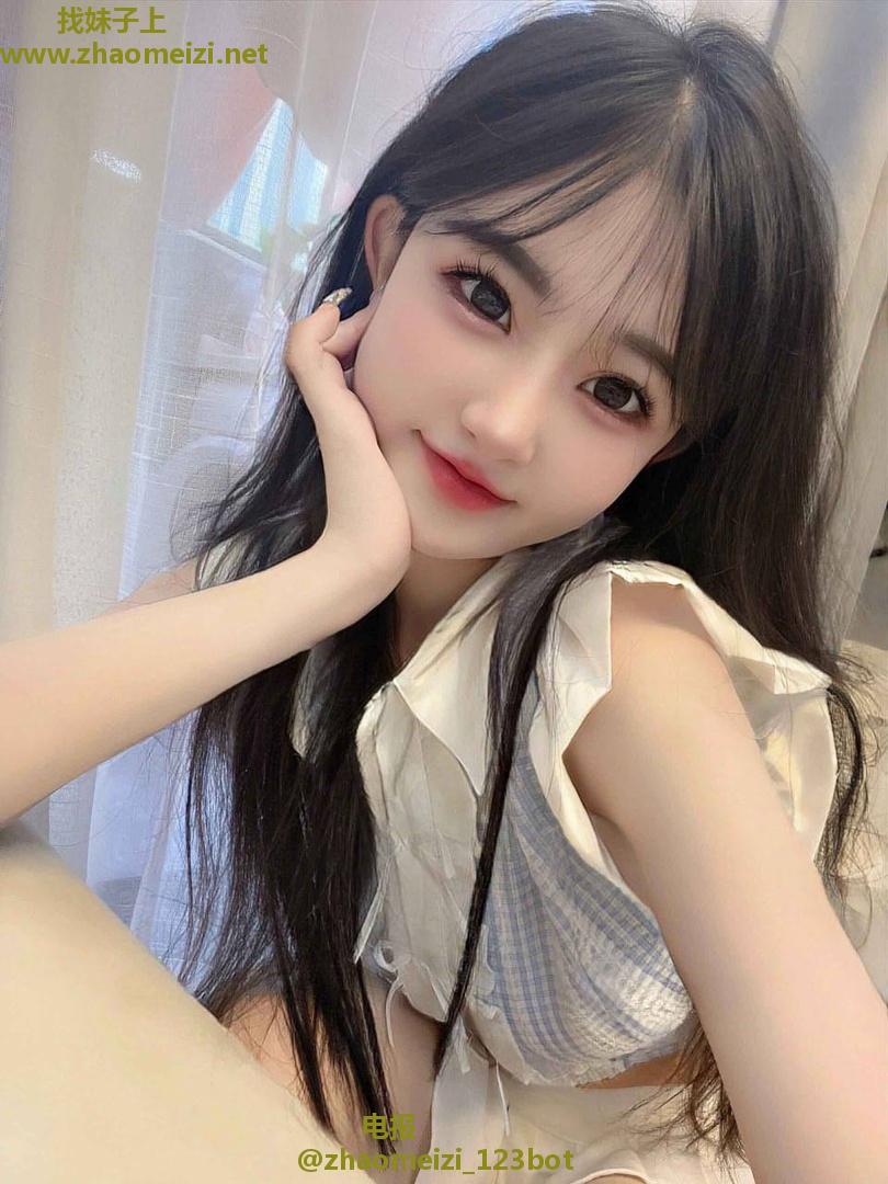 白嫩年轻敏感少妇