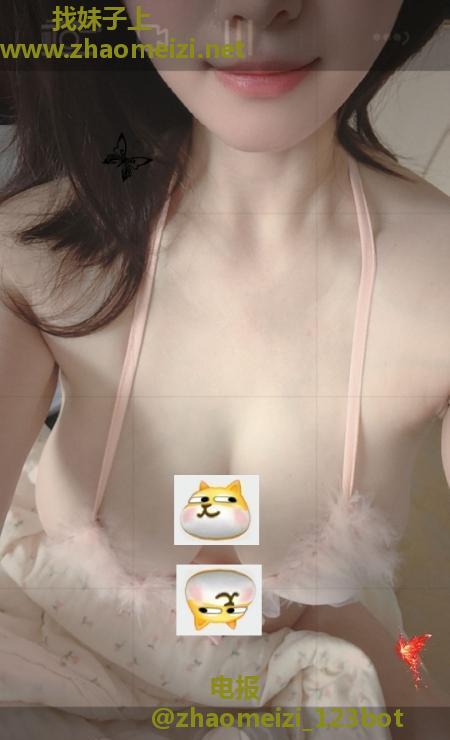 肤白性感F杯小姐姐