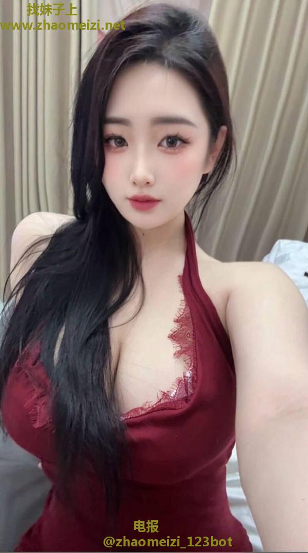 松山诱人韵味少妇