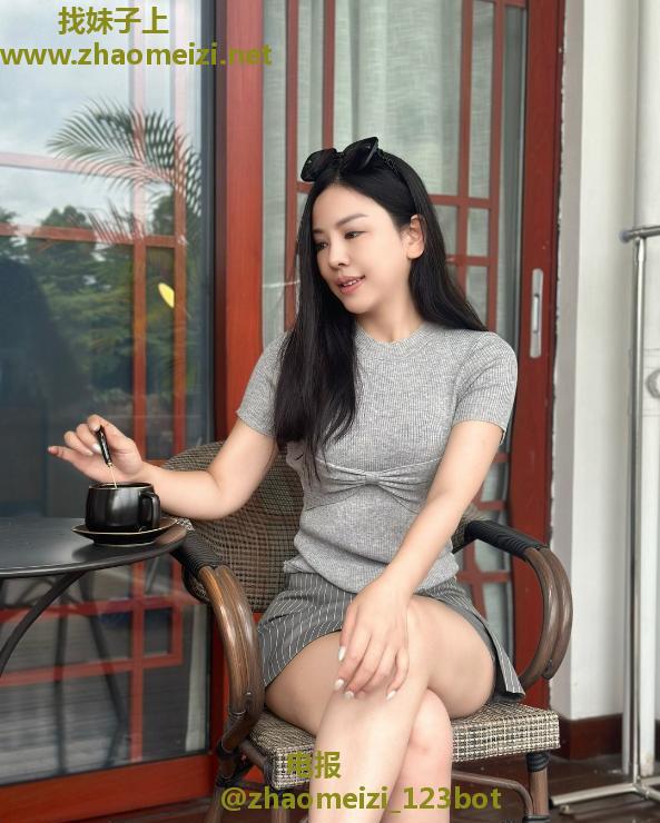 广州轻熟美臀小鱼