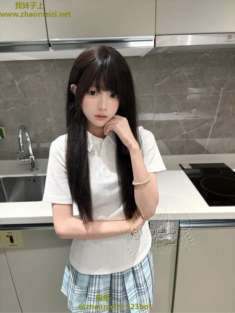 年轻可爱小萌妹