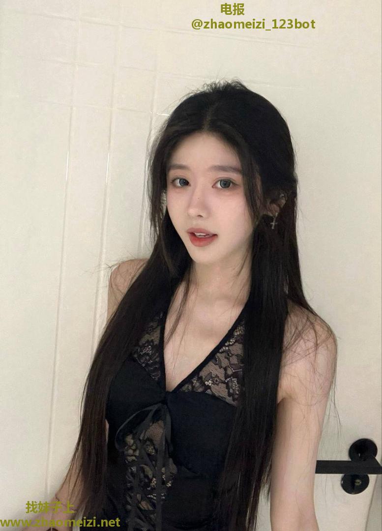 美爆多汁极品骚货