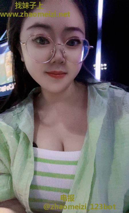 光谷F大胸服务系琦琦