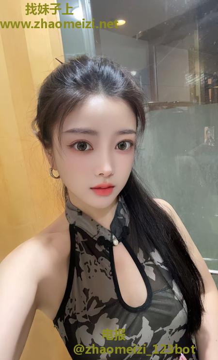 翘臀大奶柒柒