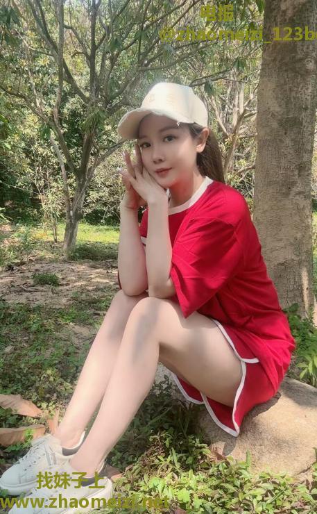 轻熟大胸泡芙姐