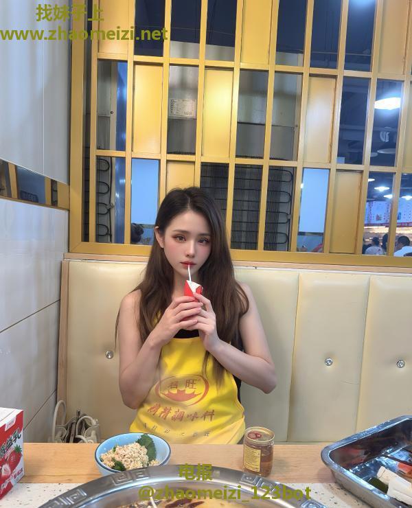 渝北区性感甜妹小娜