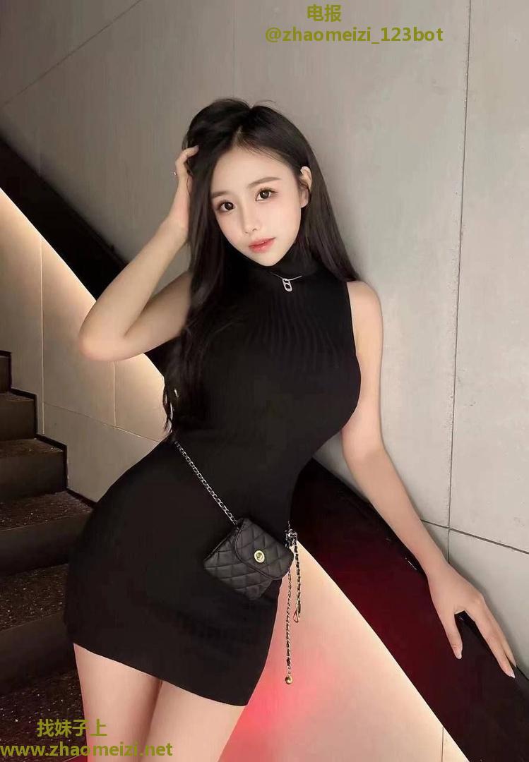 三点超粉妹子是真的嫩！