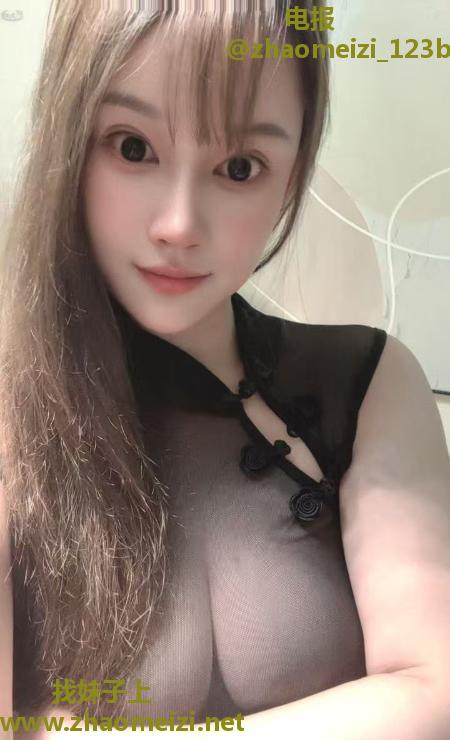 蜀山D罩杯迷人君君