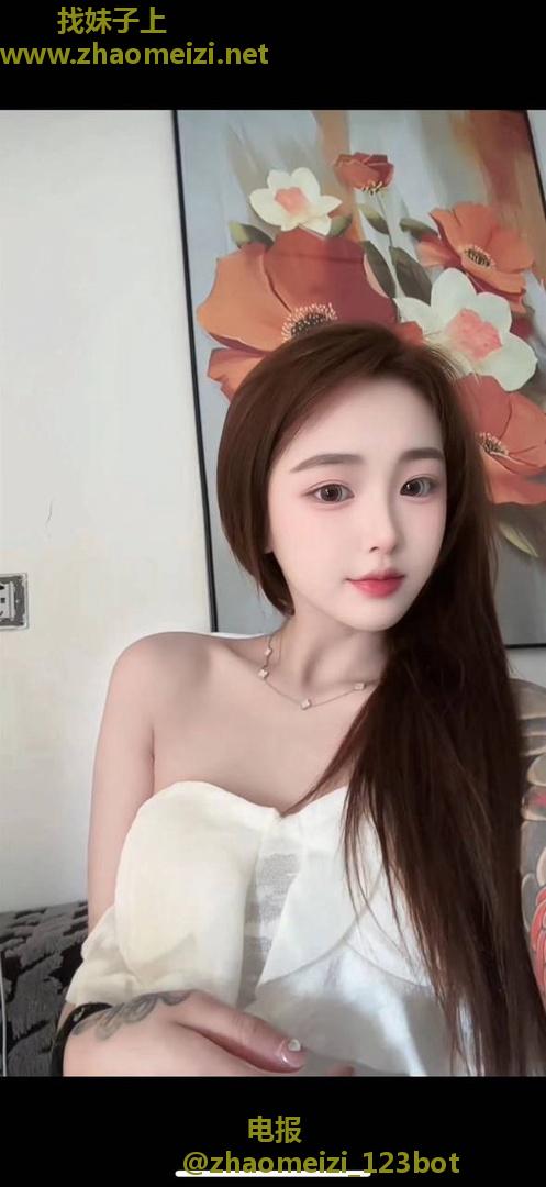 潮喷白嫩年轻姐姐