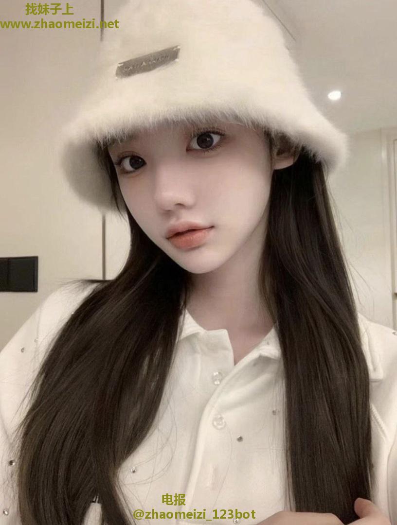 年轻白嫩水嫩小妹