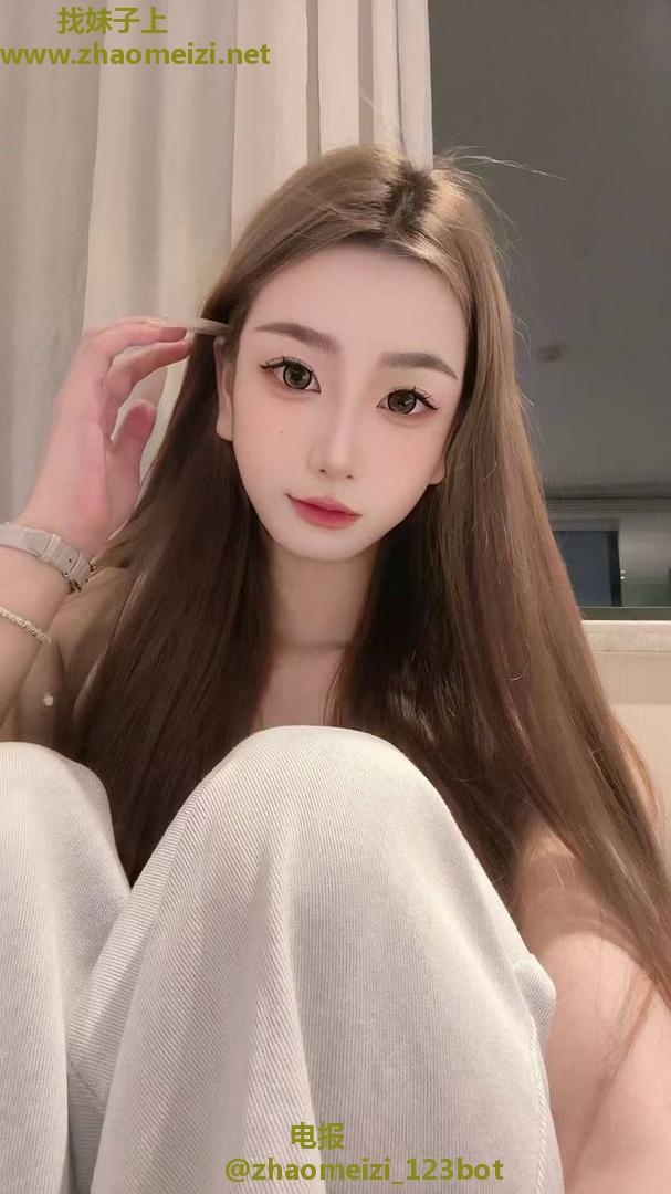 水嫩湿润小少妇
