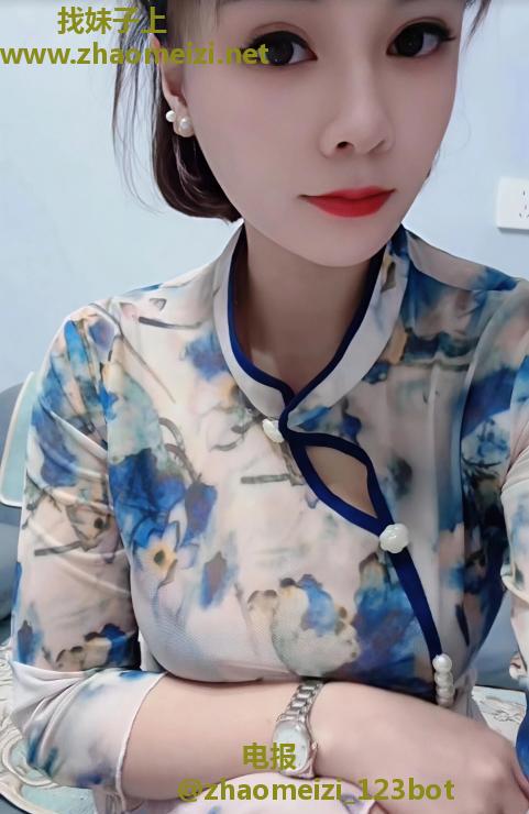 滨江性感丰满大嫂