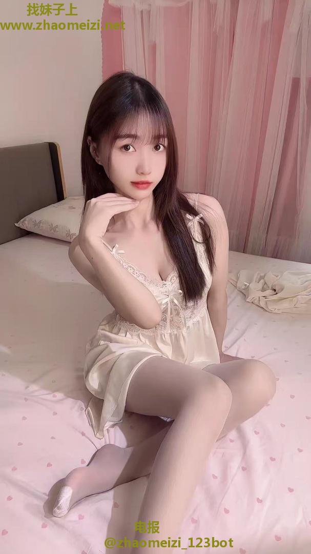 松江三点粉嫩妹非非