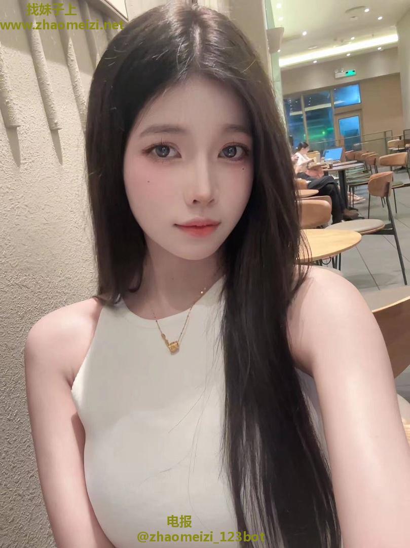 会潮喷的年轻小妹