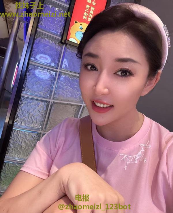 汉阳大长腿御姐雯宝