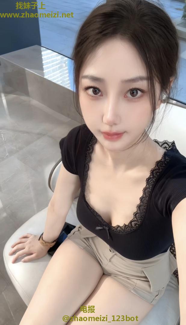 深圳大长腿性感大学生