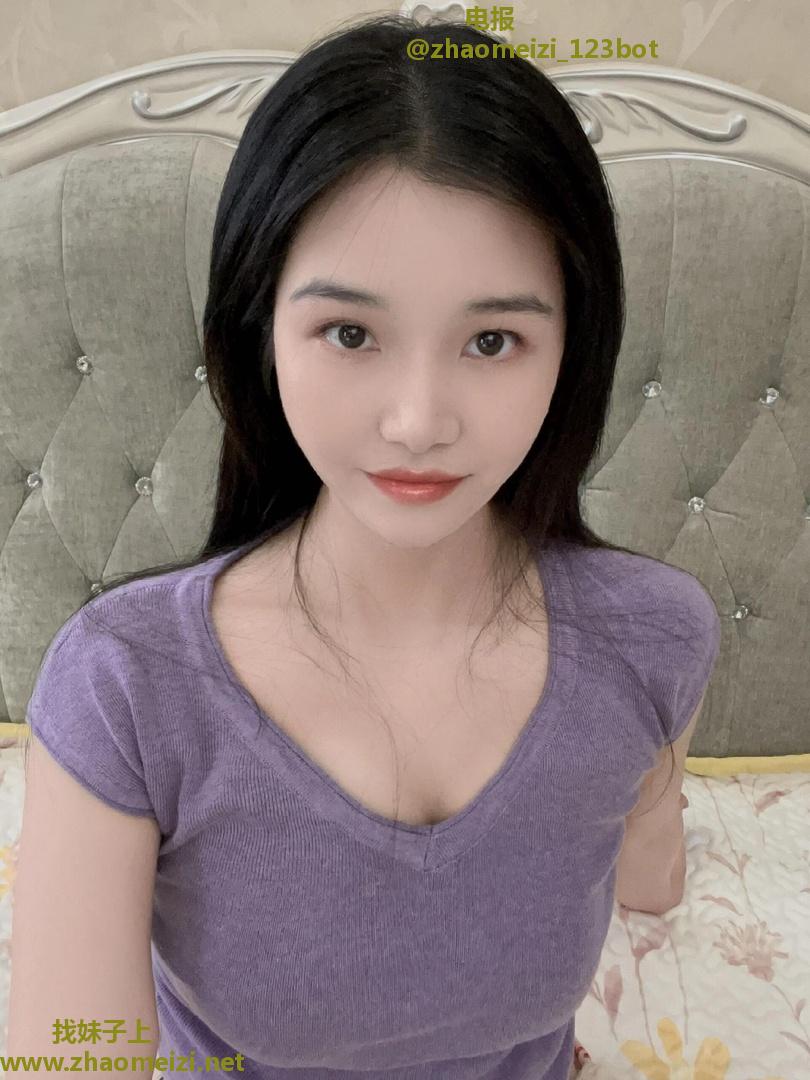 90后大胸团团
