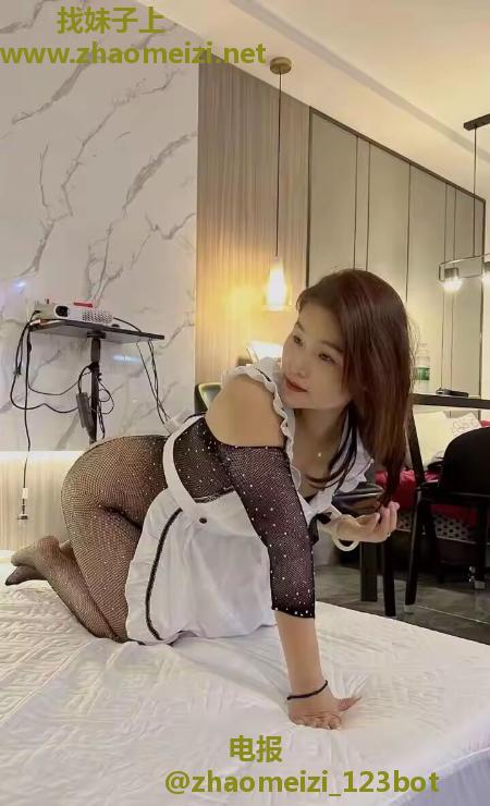 风韵犹存老板娘