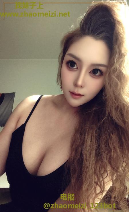 大理性感蜜桃臀